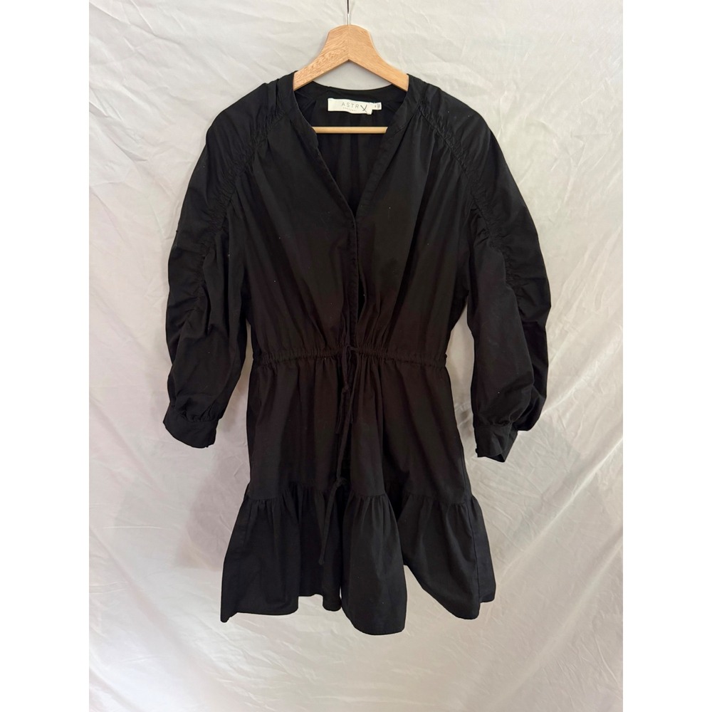 ASTR The Label Mini Dress Womens Black Long Puff Sleeve Tiered Ruffle Medium - Picture 1 of 5